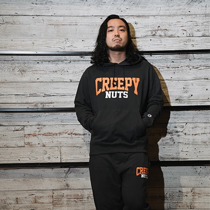 【新品未使用】CreepyNuts × Champion コラボ　パーカー