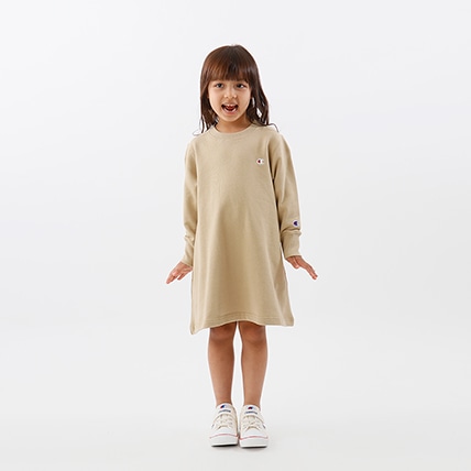 キッズ スウェットワンピースオフホワイト チャンピオンの公式通販サイト