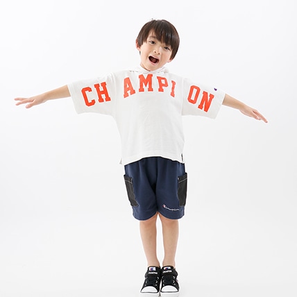 キッズ ショートスリーブフーデッドtシャツ オフホワイト チャンピオンの公式通販サイト